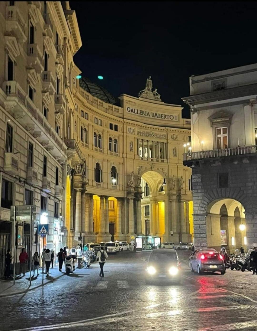 Nunzia'S House Napoli Apartment Екстериор снимка
